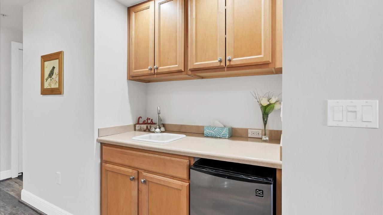 3321 Sunset Key Unit 102 Burnt Store Marina Exterior photo